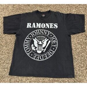 Ramones Band Tee Punk Rock Grunge Y2K Streetwear Boxy Vintage Fit Sz XL